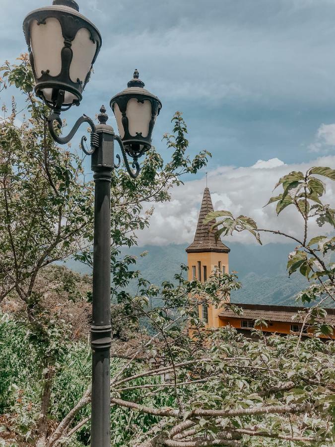 Eos Resort Zsenaj Kültér fotó